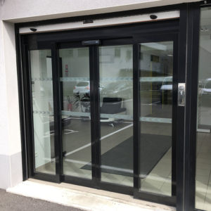 Puerta con rotura de puente térmico PORTALP-DIVA-ECOENERGY